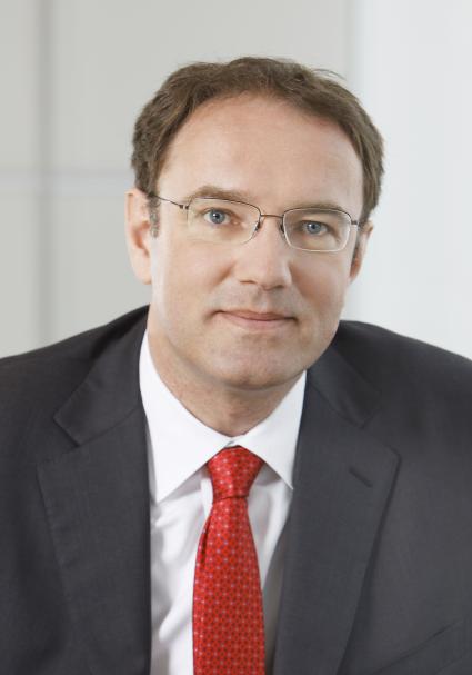 Brauchen wir ein Elterngeld Plus? / Gefordert wird ein Umdenken in der Elterngeld-Diskussion / Wir müssen unser Verhalten ändern und mehr Vorbild für andere sein – das kostet kein Geld! (FOTO)