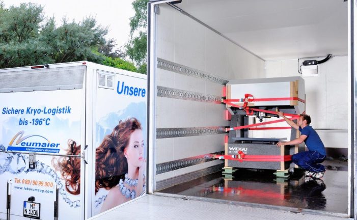 Zeit und Kosten sparen beim Maschinentransport