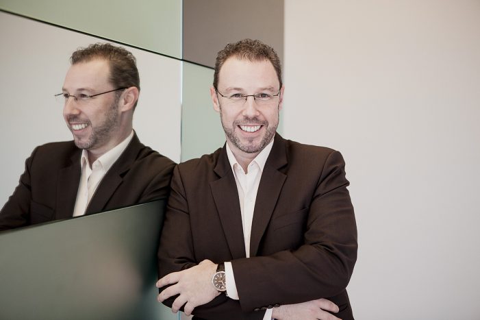 Aufmerksamkeit zurückerobern – Personal Mastery mit Thomas Gelmi