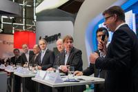 CeBIT 2014: Wer nicht digitalisiert, ist weg vom Fenster