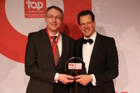 Polymerspezialist  erhält Gütesiegel für Arbeitgeber