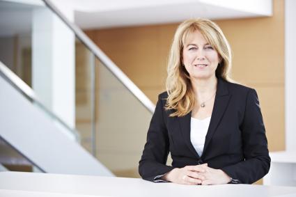 Dr. Ingrid Hengster startet zum 01.04.2014 als Vorstandsmitglied bei der KfW Bankengruppe (FOTO)