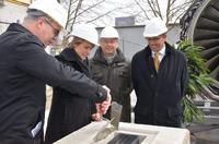 MTU Aero Engines legt Grundstein für neues Logistikzentrum