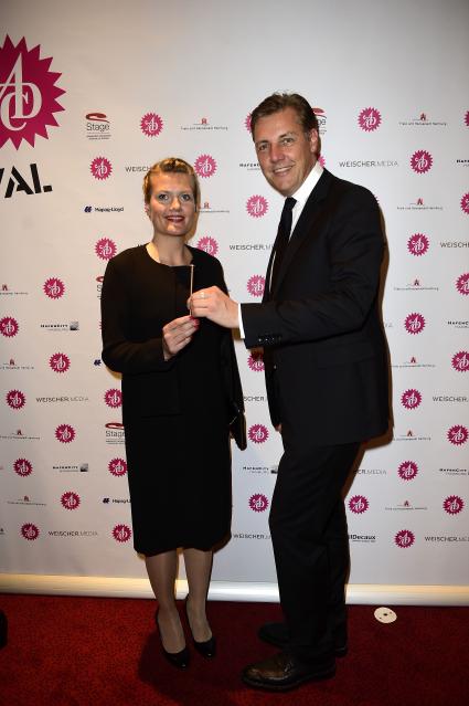 A.T. Kearney gewinnt Bronze-Nagel beim 50. Art Directors Club Wettbewerb (FOTO)