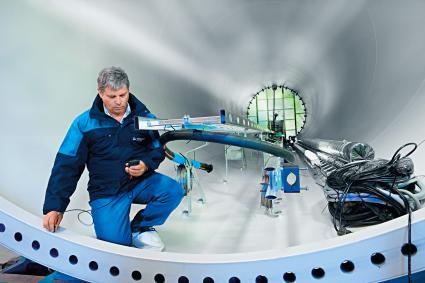 Prüfer prüfen: Neue Informationsmaterialien über die Arbeit des TÜV Rheinland / Wie prüft der TÜV Rheinland? Ein Blick hinter die Kulissen / Im Internet unter www.tuv.com/pruefer-pruefen verfügbar (FOTO)