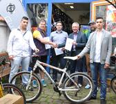 Bildungspartnerschaft zwischen Bike&Fun Radshop und Pfingstbergschule in Mannheim