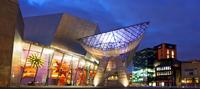 Konzerthalle The Lowry an den Salford Quays setzt auf tokenlose Zwei-Faktor-Authentifizierung von SecurEnvoy Konzerthalle The Lowry an den Salford Quays setzt auf tokenlose Zwei-Faktor-Authentifizierung von SecurEnvoy