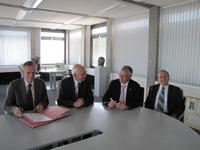 Kooperationsvertrag zwischen der ansässigen Verwaltungs- und Wirtschaftsakademie e.V. (VWA) und der Fachhochschule geschlossen