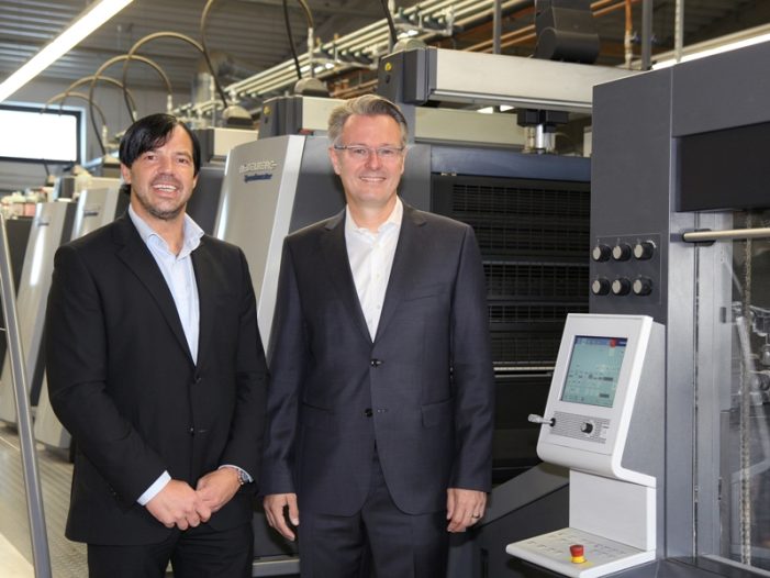 CEWE Top-Manager Michael Fries verstärkt ab 1. Juli Geschäftsleitung der Onlineprinters CEWE Top-Manager Michael Fries verstärkt ab 1. Juli Geschäftsleitung der Onlineprinters