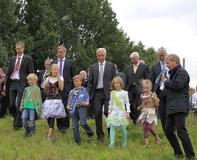 Der „Weiße Schöps“ hat sein neues Bett in Besitz genommen