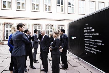 Die größte echte Privatbank in Deutschland ist entstanden (FOTO)