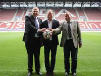Grünbeck vor: ab sofort Supplier beim FC Augsburg