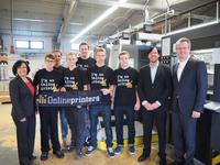 Vier neue Azubis drucken ab 1. September bei Onlineprinters GmbH