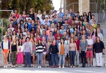 37 Nationen beim Internationalen Sommersprachkurs sprechen eine Sprache 37 Nationen beim Internationalen Sommersprachkurs sprechen eine Sprache