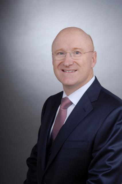 Dr. Jörg Oliveri del Castillo-Schulz neuer Senior Partner bei Roland Berger Strategy Consultants (FOTO)