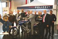 Messe Retter eröffnet: Thema Sicherheit ist aktueller denn je