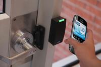 HID Globalöffnet die Tür zu einer neuen Ära der Sicherheit und  Benutzerfreundlichkeit mit HID Mobile Access