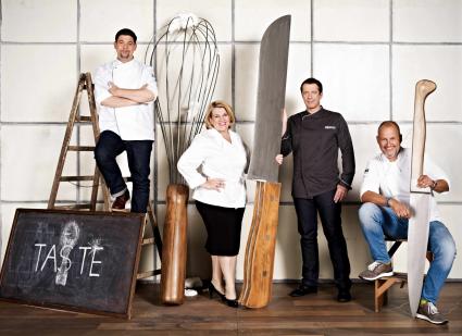 Jetzt werden die Messer gewetzt! Die zweite Staffel von Deutschlands größter Koch-Show „The Taste“ startet nächsten Mittwoch in SAT.1 (FOTO)