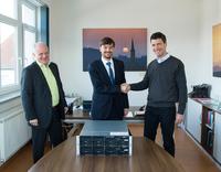 Thomas-Krenn spendet Server für wissenschaftliche Einrichtung
