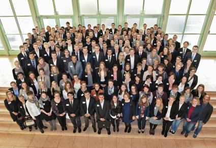 Santander verlängert Deutschlandstipendien für Studierende der HS Niederrhein (FOTO)