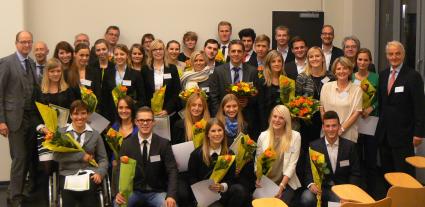 „Das Deutschlandstipendium ist mehr als Geld!“- Hochschule Fresenius fördert junge Talente (FOTO)
