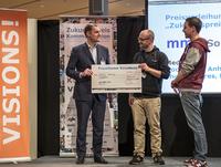 mm1 prämiert MediGlove-Erfinder mit Startup Coaching
