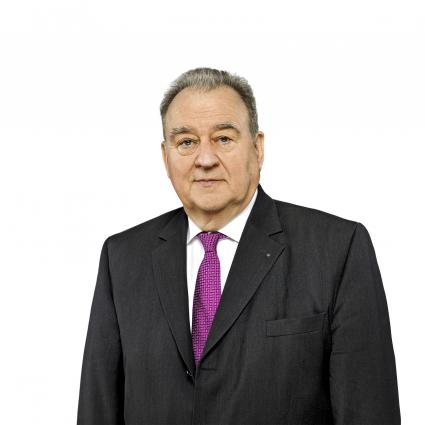 Arzneimittelausgaben 2014 um 9 Prozent gestiegen: Ursachen sind Herstellerabschlag und Innovationen (FOTO)