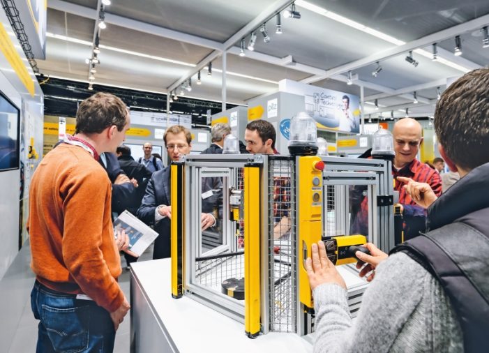 Sichere Automatisierungslösungen auf der Hannover Messe 2015 Sichere Automatisierungslösungen auf der Hannover Messe 2015