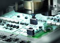 Weidmüller präsentiert seine „Leiterplatten-Anschlussklemmen LSF-SMD“ während der Hannover Messe auf seinem Messestand in Halle 11, Stand B 60 vom 13.04.2015 bis 17.04.2015