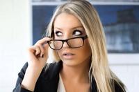 Interpret-Hostessen: Professionalität durch Training und Erfahrung