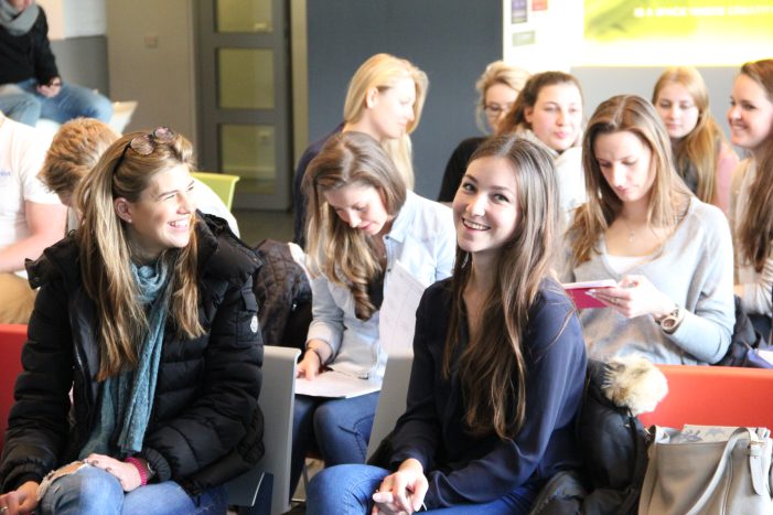 Hochschule Macromedia bietet Schülern ein umfangreiches Schnupperstudium