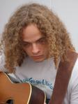 Slavko Hilvert und Sohn Filip bieten ein packendes Bluesharp- und Gesangserlebnis in der Galerie in Birkenried