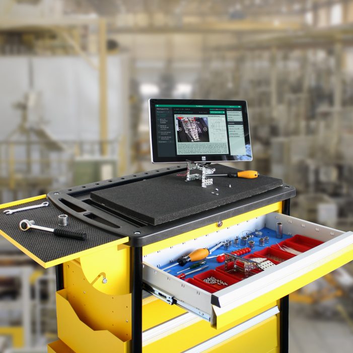 HANNOVER MESSE 2015: Intelligente Assistenz für die Produktion HANNOVER MESSE 2015: Intelligente Assistenz für die Produktion