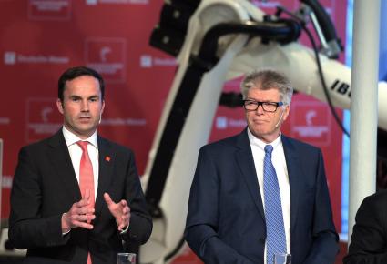 Vernetzte Industrie beflügelt HANNOVER MESSE (FOTO)