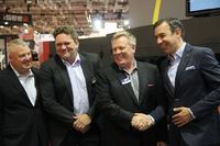 Großinvestition am ersten Fespa-Tag: Wissinger (Deutschland) erwirbt vierten VUTEk-Drucker