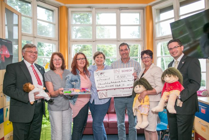 „Wer gibt, gewinnt!“ für Kinderklinik Schwabing „Wer gibt, gewinnt!“ für Kinderklinik Schwabing