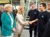 Hannelore Kraft besucht den Landesbesten Azubi bei SAB