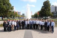 Dem IT-Führungskräftemangel entgegen: Junge IT-Experten mit Unternehmergeist realisieren Innovationsprojekte für Deutschland