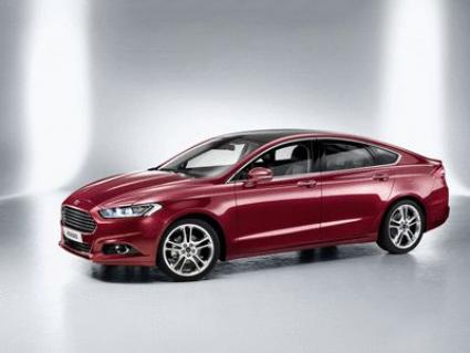 Ford kurbelt Wirtschaft an: „Gewerbewochen“-Initiative mit Null-Prozent-Finanzierung für Pkw und Nutzfahrzeuge (FOTO)
