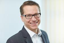 Weiss wechselt in L–TUR Vorstand