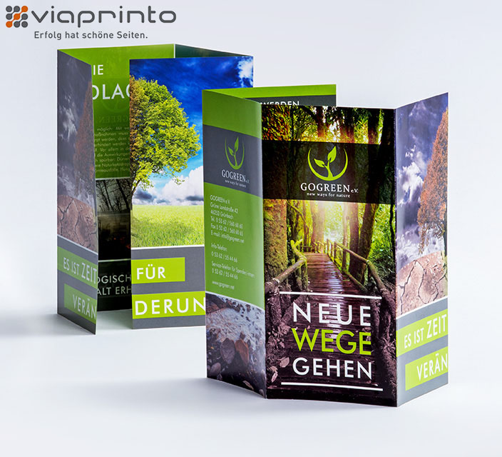 Neu bei viaprinto: Plastikkarten und Flyer Altar-, Kombi- sowie Kreuzfalz