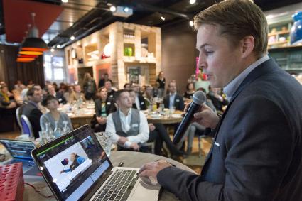 PR-Slam& Ham in Zürich: „Die Datengesellschaft braucht mehr Menschenverstand“ (FOTO)