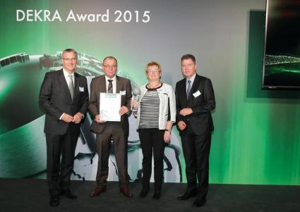 Safety Champions 2015 ausgezeichnet / DEKRA Award für Spitzenleistungen (FOTO)