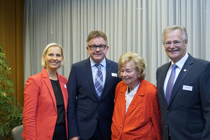 CDU-Spitzenkandidat zu Gast bei Lapp