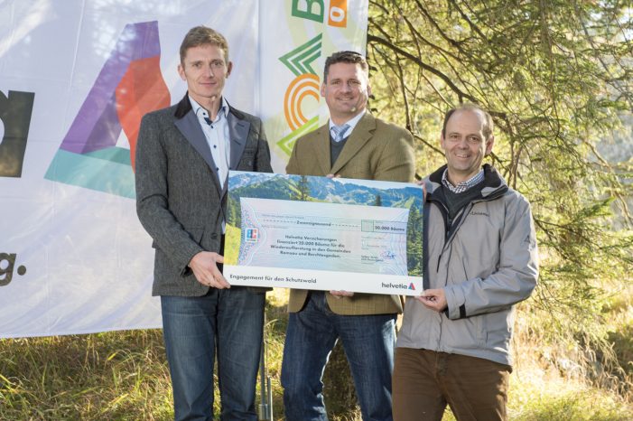 Helvetia Versicherung spendet 20.000 Bäume für die Bergwaldoffensive in Berchtesgaden und Ramsau Helvetia Versicherung spendet 20.000 Bäume für die Bergwaldoffensive in Berchtesgaden und Ramsau