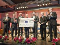 100.000 Euro Spendenerlös für die Leseförderung in der Region Würzburg