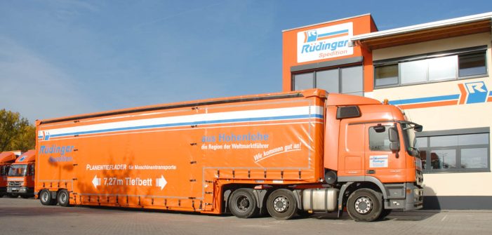 Spedition Rüdinger in Hohenlohe stellt fast 12 Monate im Jahr LKW-Fahrer und LKW-Fahrerinnen ein Spedition Rüdinger in Hohenlohe stellt fast 12 Monate im Jahr LKW-Fahrer und LKW-Fahrerinnen ein