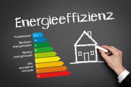 Neue Häuser müssen ab 2016 noch sparsamer sein / EnEV erhöht Anforderungen an Energiestandard für Neubauten (FOTO)