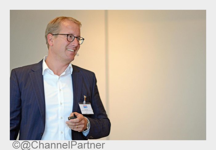8-fach ausgezeichnet – Bestes Systemhaus 2015 8-fach ausgezeichnet – Bestes Systemhaus 2015