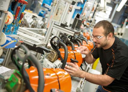 STIHL gibt Beschäftigungsgarantie bis 2020 und investiert kräftig in deutschen Standort (FOTO)